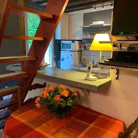 Charming Latin Quarter Duplex - Oi Collection Appartamento